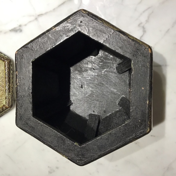 Urban Barn Decorative Ginger Jar - Picture 5 of 6